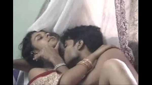 Indian Couple Honeymoon Sex Clips - Indian Honymun Sex Video | Sex Pictures Pass