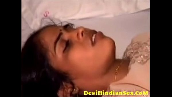 Desi Randi Sex With Foreigner - Indian Desi Randi With Foreign Customer â€¢ Indian Porn Videos
