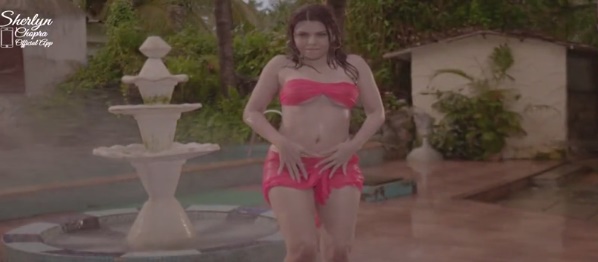 Sherlyn Chopra xxx –  Love Getting Wet Onlyfans Nude Video