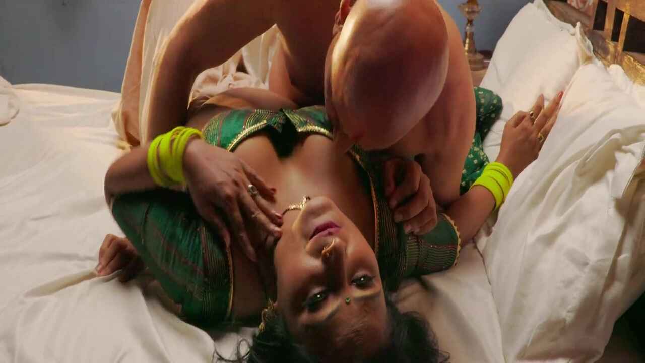 Police Giri Ratkida Hindi XXX Web Series Episode 1