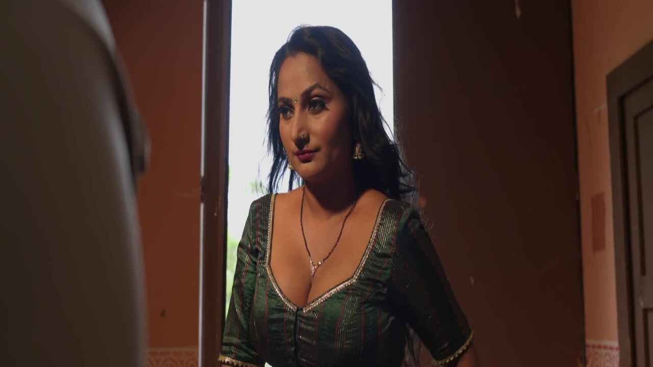 Police Giri Ratkida Hindi XXX Web Series Episode 2