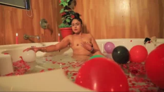 Pallavi Patil In the Bathtub Hindi XXX Video