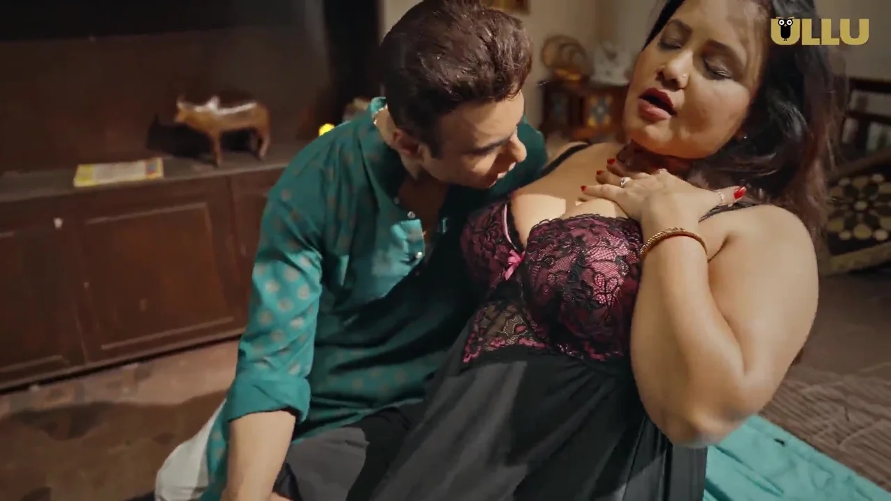 Parda Hai Parda Ullu Hindi Sex Web Series Episode 1