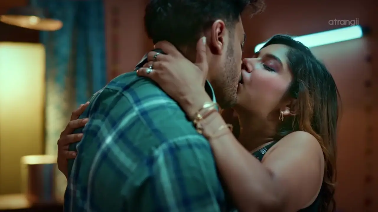 Your Girlfriend Atrangii Hindi Sex Web Series Episode 9